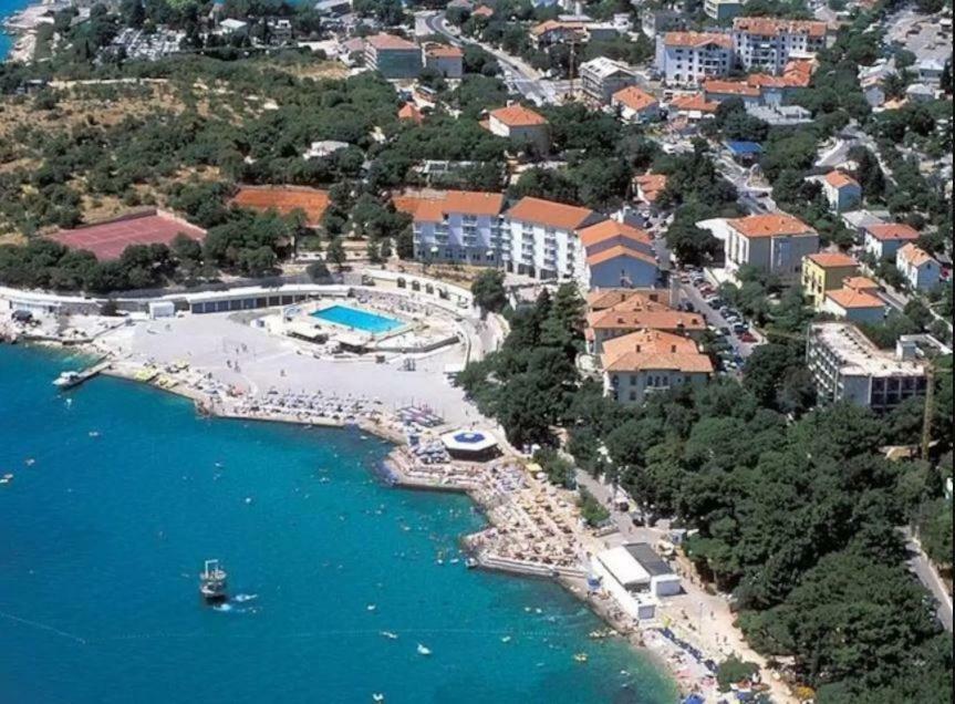 Holiday House Belavista Novi Vinodolski Bagian luar foto
